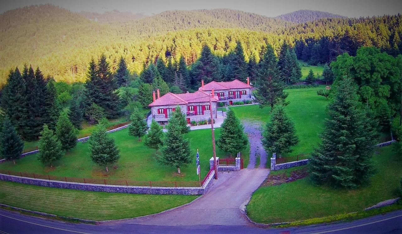Φιλοξένια Studios Vitina Exterior foto